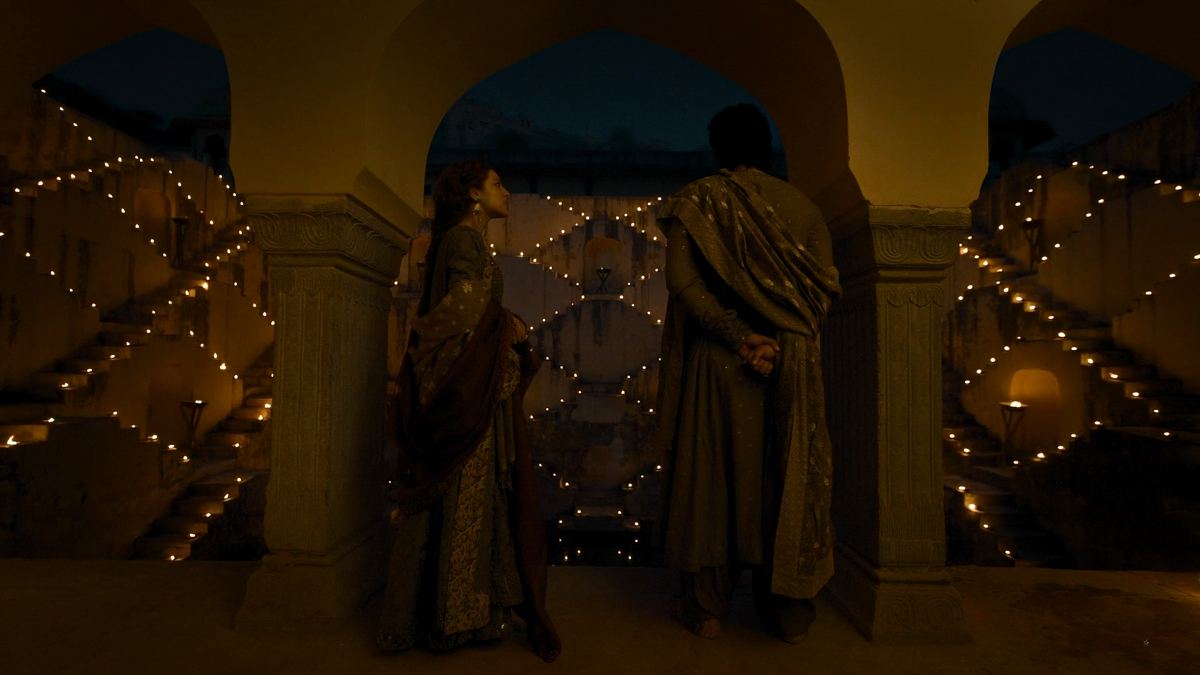 One Lamp per Step — The Empire, lighting breakdown frame
