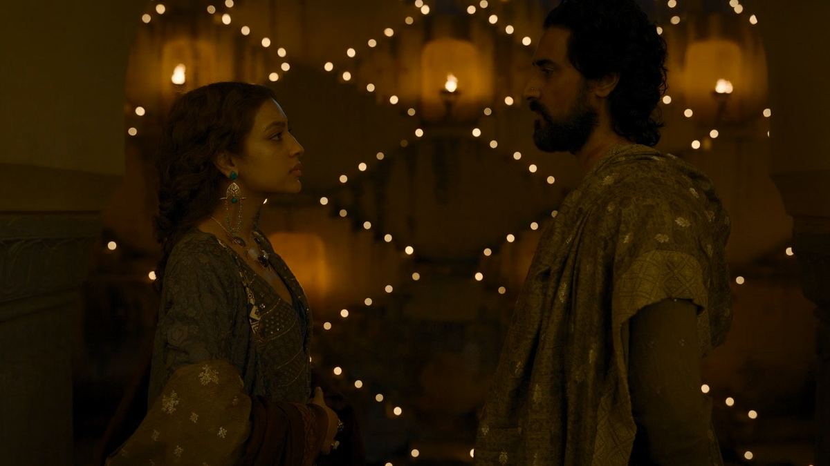 One Lamp per Step — The Empire, lighting breakdown frame